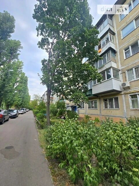 Sale of 3-room apartment 61.2 sq. m. on Ostafiya Dashkevycha 26A street