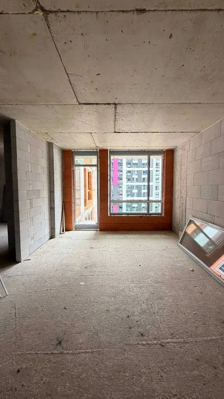 1-room apartment with a studio kitchen and balcony in the "Manhattan UP" residential complex
