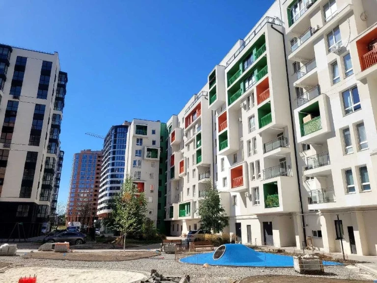 Продаж 2-кімнатної квартири поруч ОЗЕРА, ЖК "Віденський"