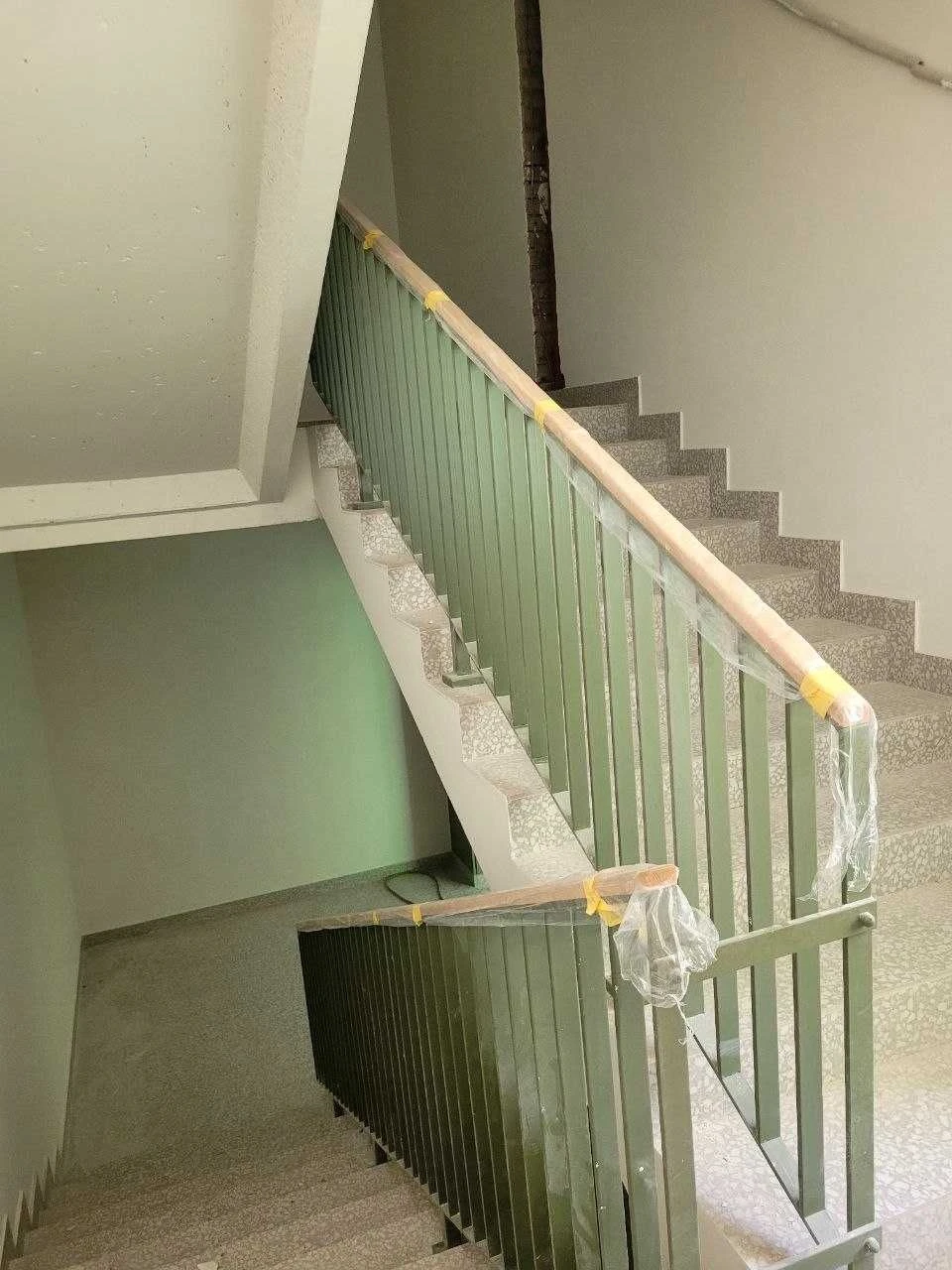 Sale of a 2-bedroom apartment near the RIVER, complex "Videnjski"