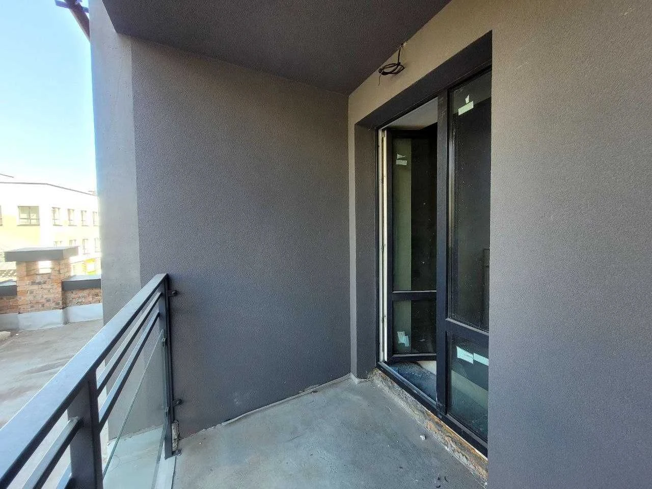 Sale of a 2-bedroom apartment near the RIVER, complex "Videnjski"