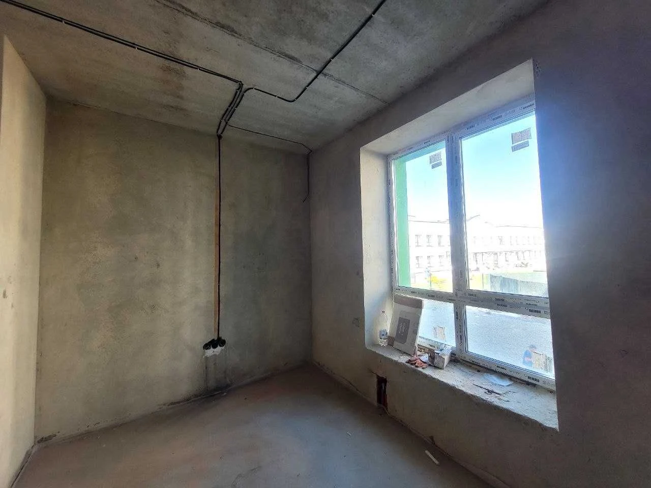 Sale of a 2-bedroom apartment near the RIVER, complex "Videnjski"