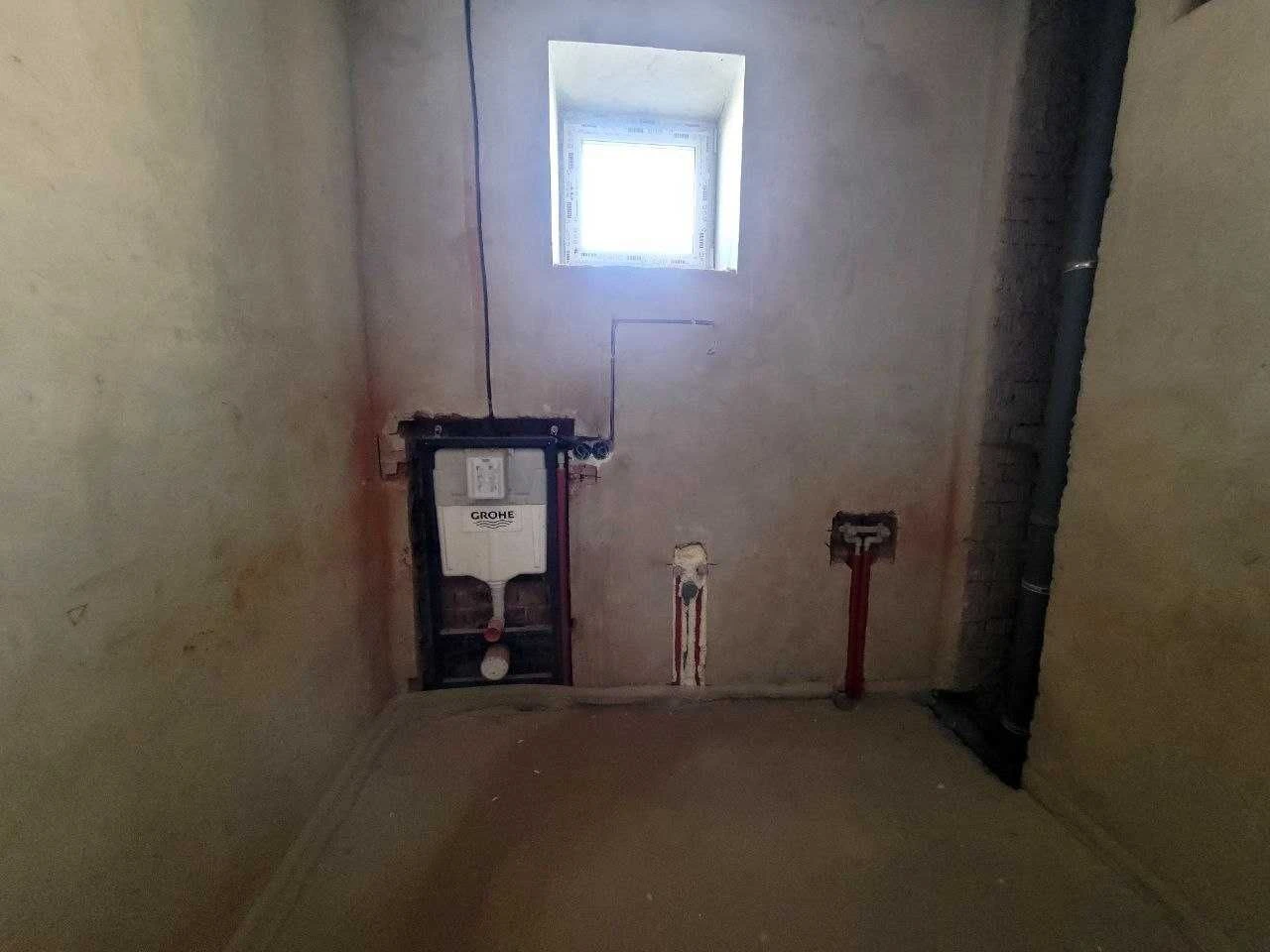 Sale of a 2-bedroom apartment near the RIVER, complex "Videnjski"