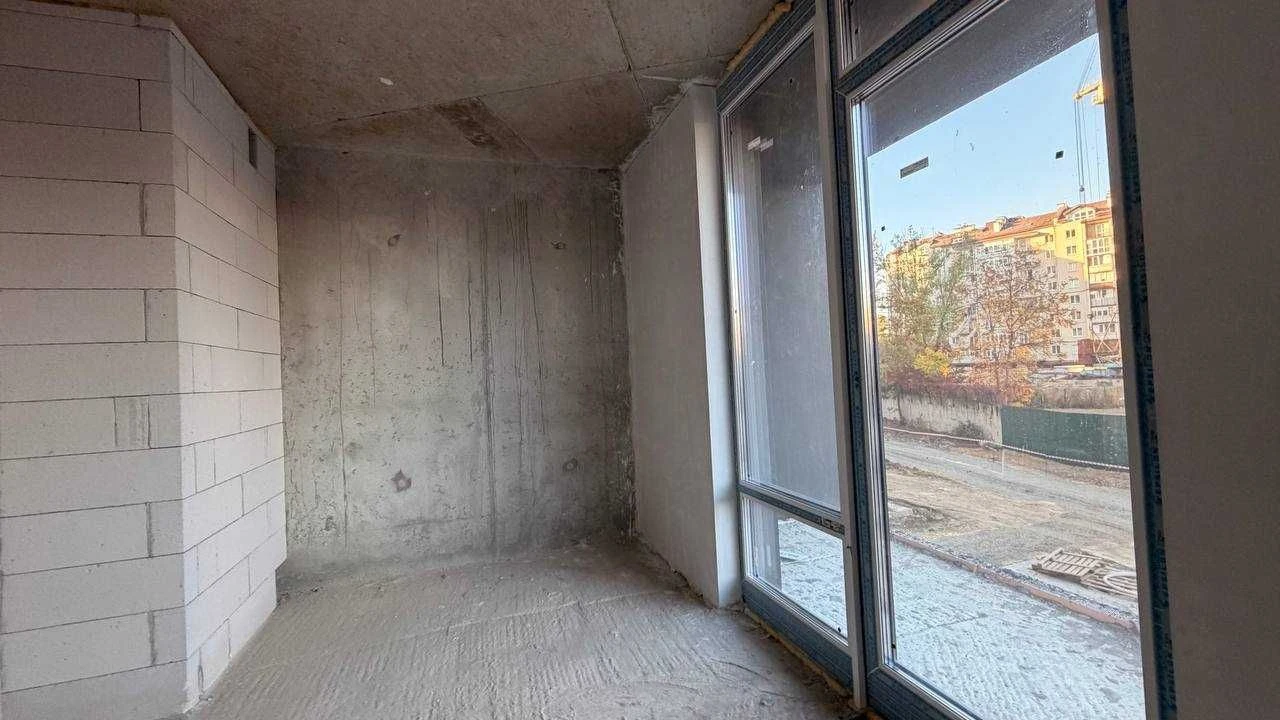 Sale of a view apartment in the Sky Garden residential complex from the developer «Bla»