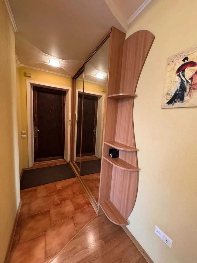 3-room apartment in a brick building, 75 sq.m, on the 4th floor