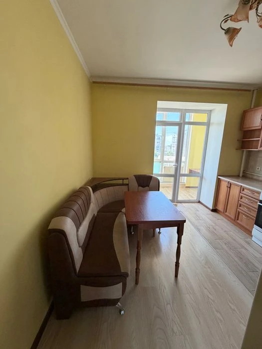Продажа квартиры 2 км на ЖК Семейный.