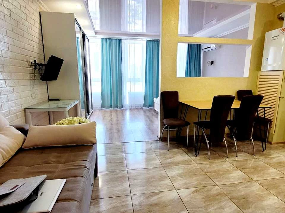 Квартира. Київ, Центральна вул.