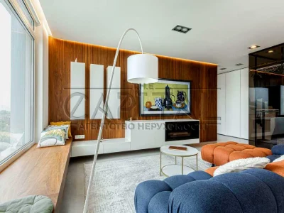 Apartment. Michael Boychuk St, Kyiv