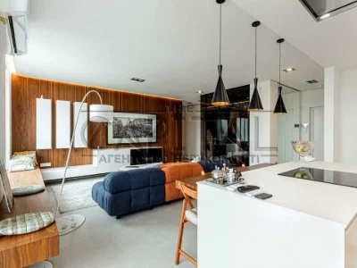 Apartment. Michael Boychuk St, Kyiv