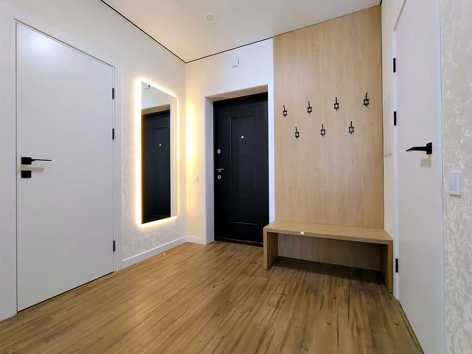 Квартира. Киев, Варшавский 2, 2