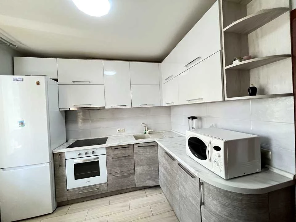 Apartment. Boris Hmyri st., Kyiv