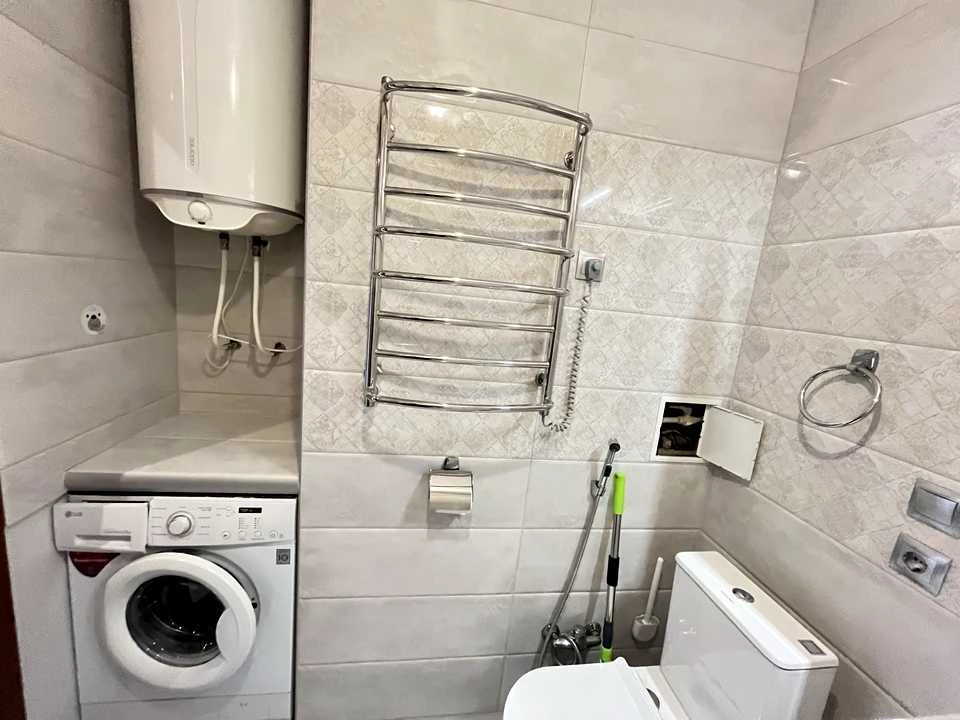 Apartment. Boris Hmyri st., Kyiv