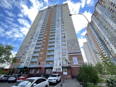 Apartment. Boris Hmyri st., Kyiv