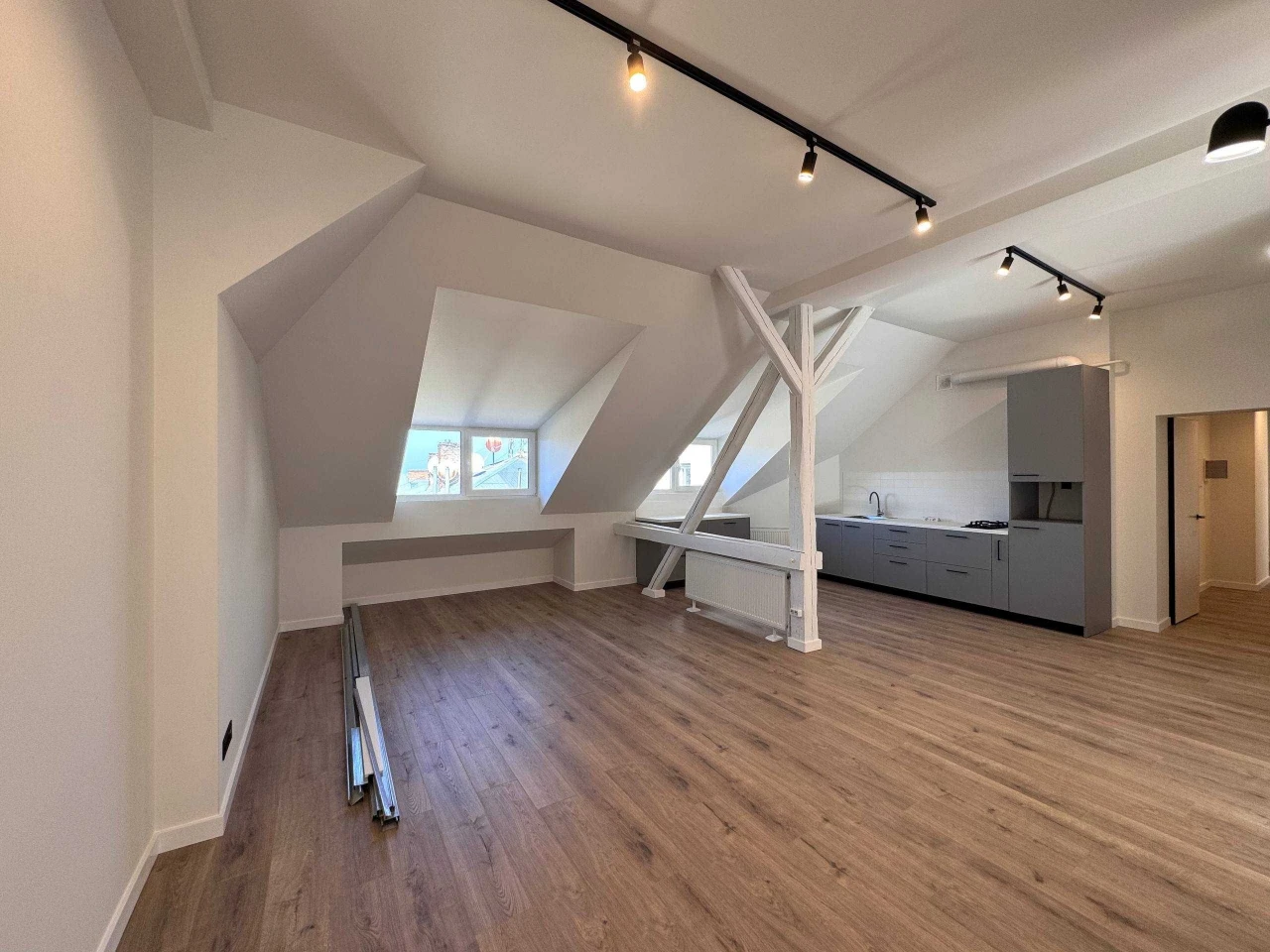 Sale of a 4-room apartment in an Austrian house