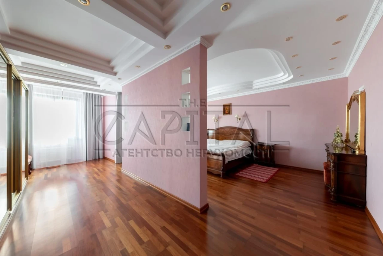 Продажа квартиры, ул. Коновальца Евгена, Печерск, Киев