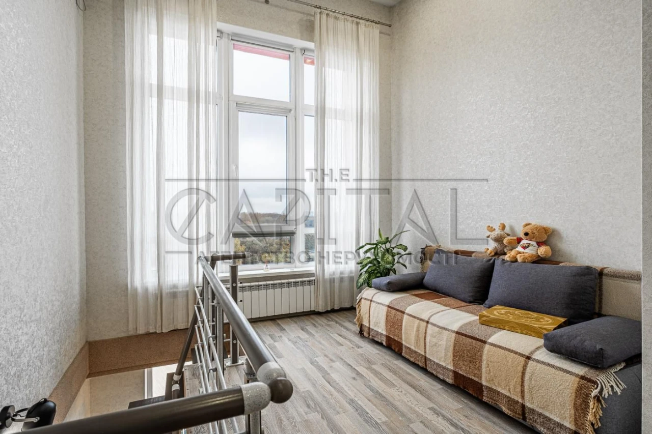 Apartment for Sale, Raketna Street, Berynovo Hora, Kyiv