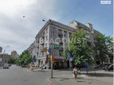 Apartment for Sale in Pecers'k