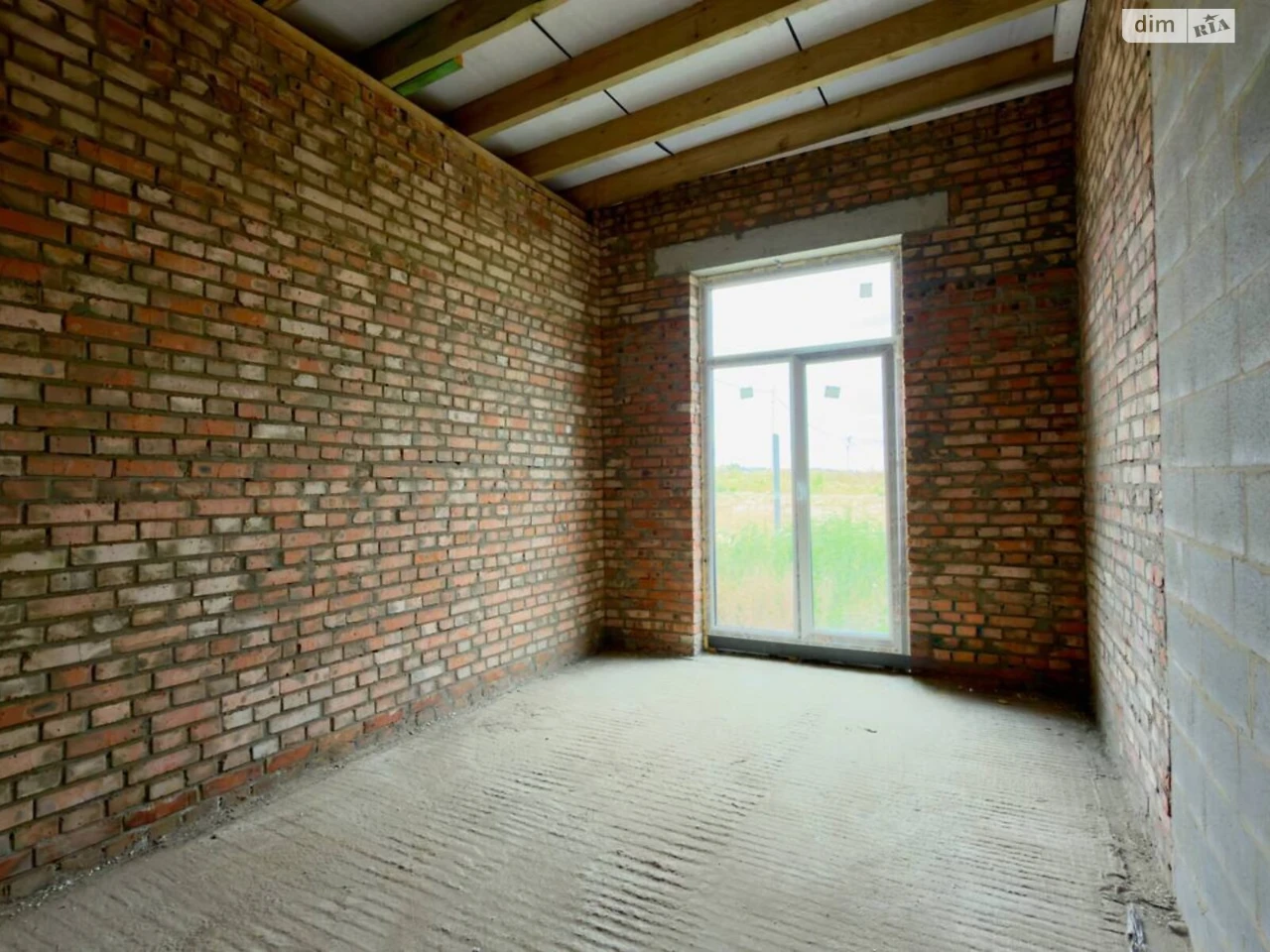 Townhouse for Sale - New Yard