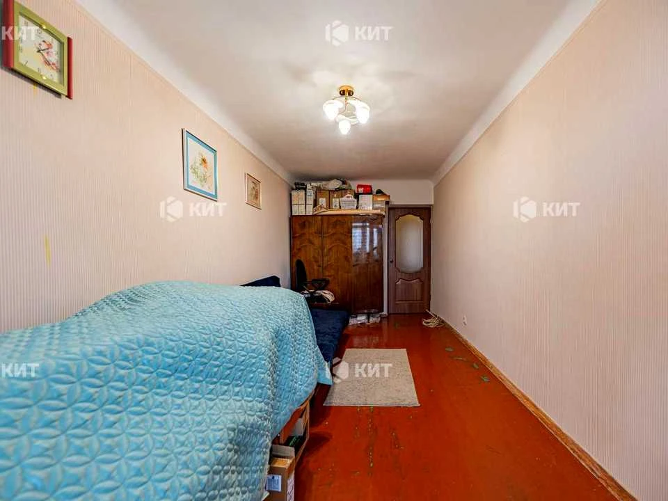 Apartment. Kharkiv, Lev Landau Ave. (50th anniversary of the USSR)