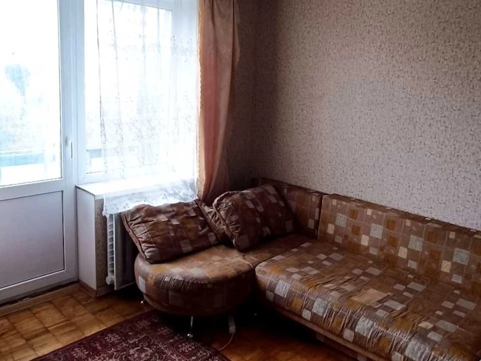 Квартира. Киев, улица Академика Доброхотова