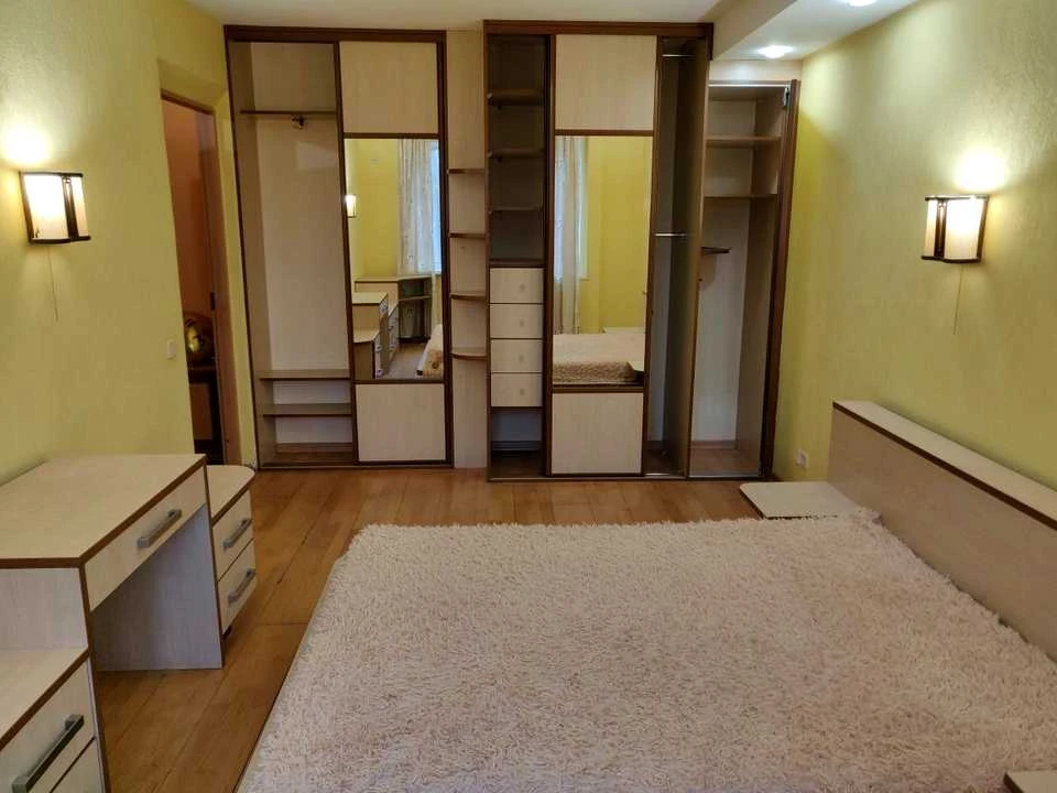 Квартира. Киев, проспект Владимира Иасюка