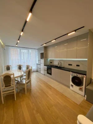 2-room apartment for sale in the residential complex "Lypky 2"