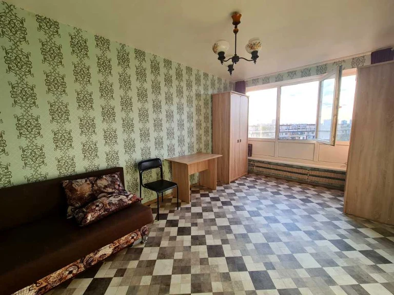 Apartment. Milutenka st., Kyiv