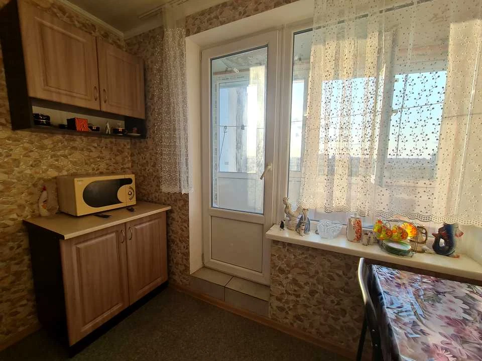 Apartment. Milutenka st., Kyiv