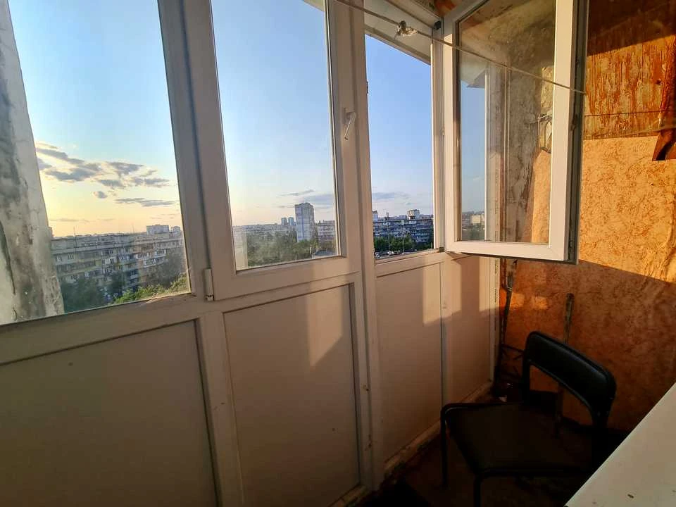 Apartment. Milutenka st., Kyiv