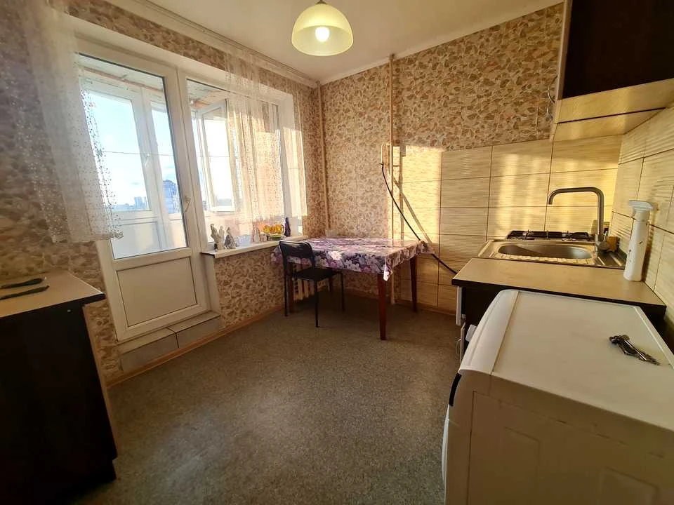 Apartment. Milutenka st., Kyiv