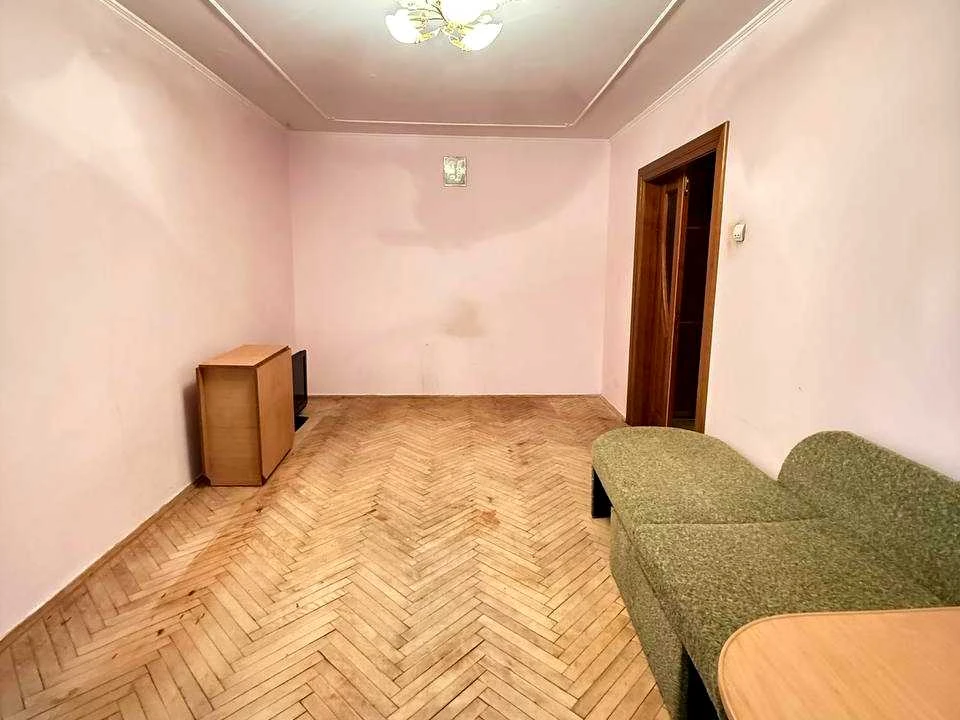 Apartment. Ivan Poluya Street, Lviv