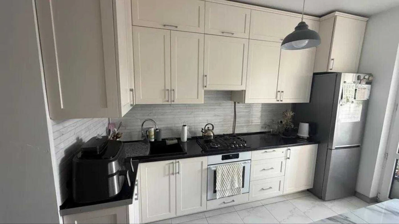 Sale of a 1-room apartment renovated in a new building on Perfetzky Street