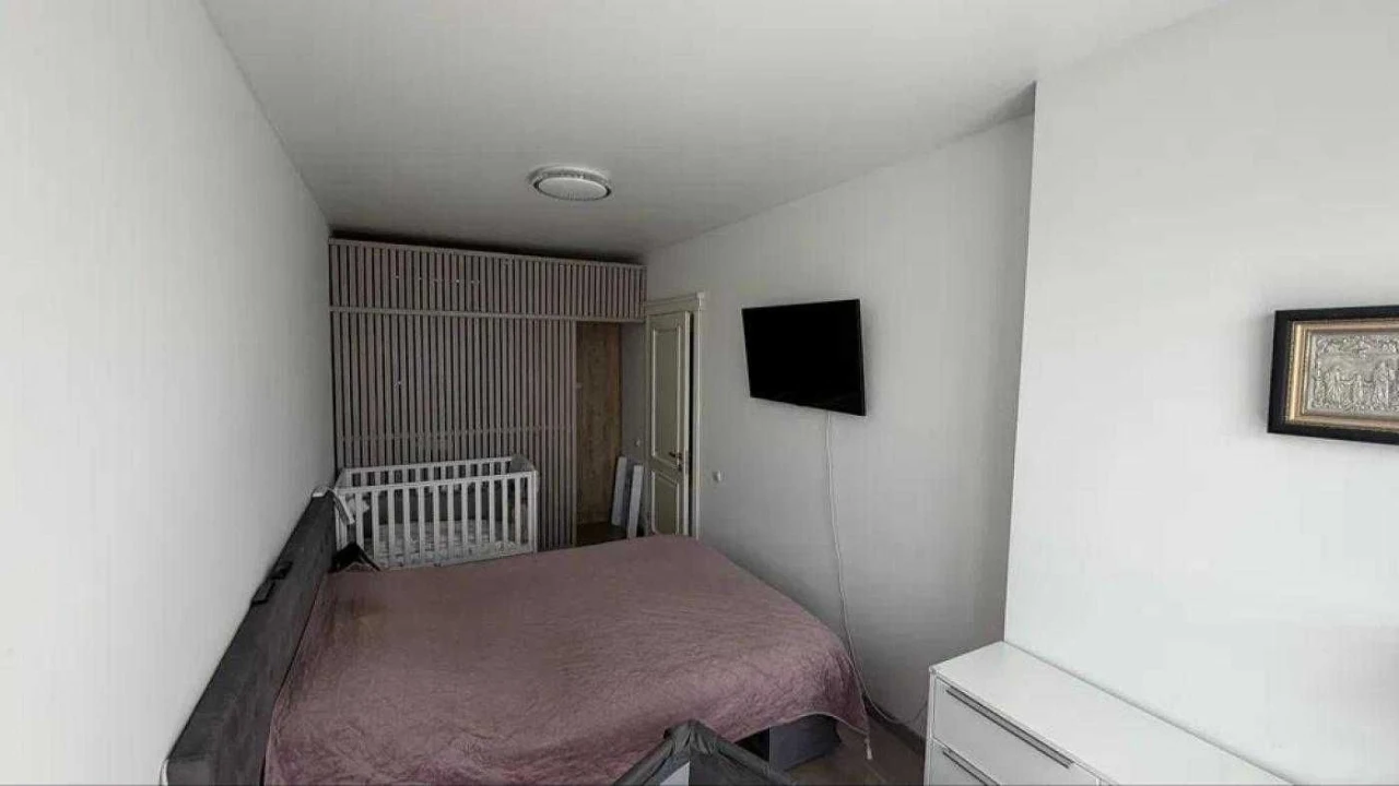 Sale of a 1-room apartment renovated in a new building on Perfetzky Street