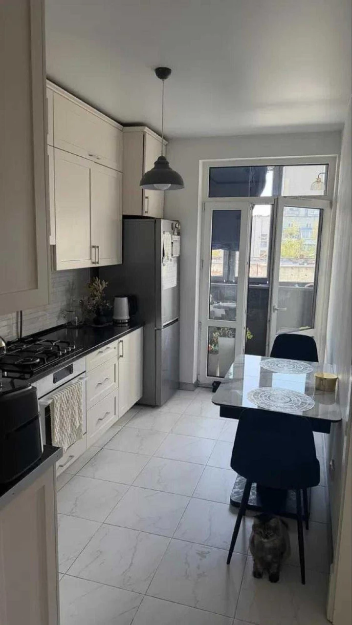 Sale of a 1-room apartment renovated in a new building on Perfetzky Street