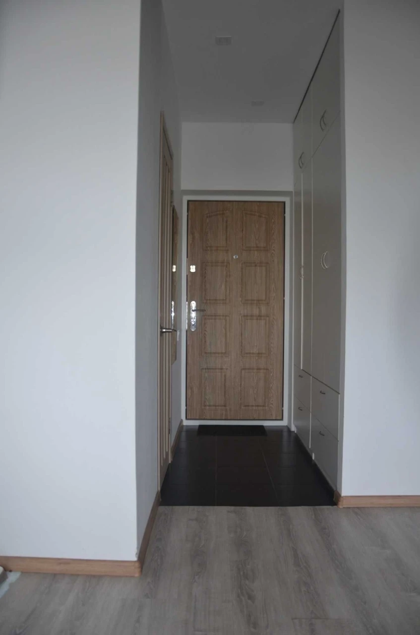 No Commission for Buyers. Sell Apartment near Palace of Ukraine Metro