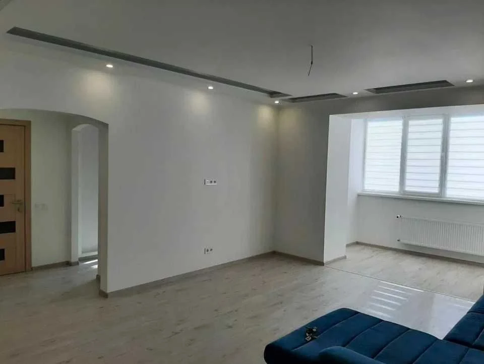 One-bedroom apartment 59 sq m in the center of Poltava | Brick new building