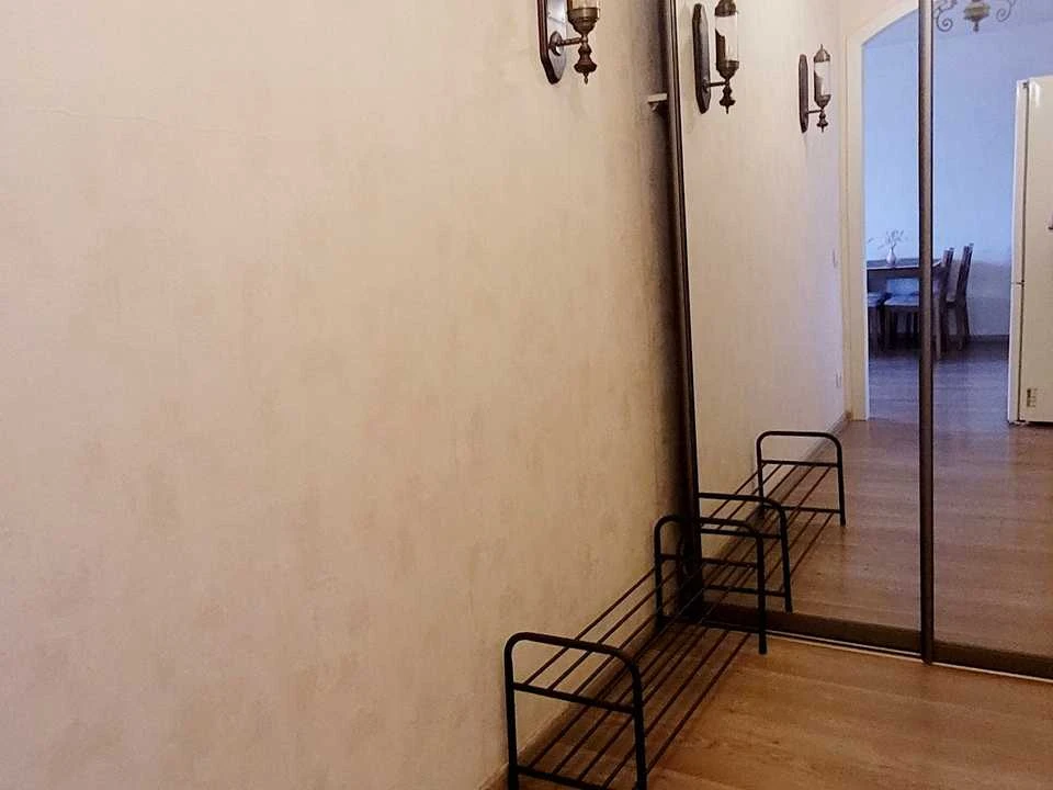 Apartment. Metropolitan Vasyl Lipkivsky Street, Kyiv