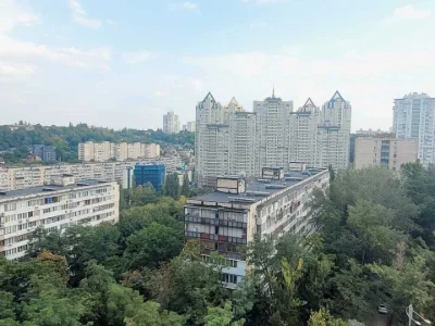 Apartment. Metropolitan Vasyl Lipkivsky Street, Kyiv