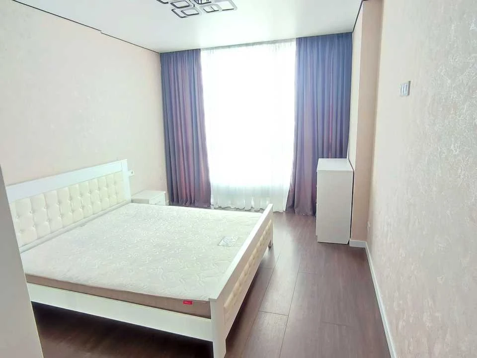 Apartment. Revutskogo st.