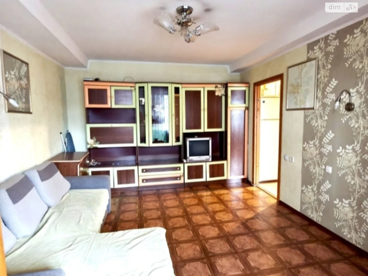 Long-Term Rental Apartment, Holosiiv