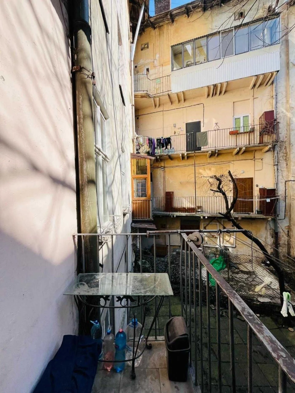 4 bedroom apartment in an Austrian building in the center of Lviv