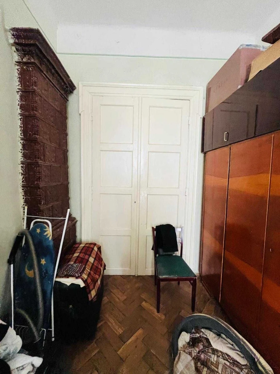 4 bedroom apartment in an Austrian building in the center of Lviv