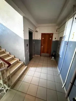 Selling 1-bedroom apartment 47 sq.m. on Akhsarova, near Alekseevskaya metro