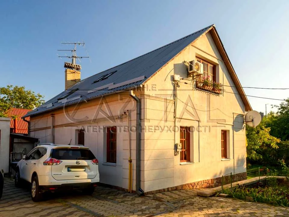 House. Akademika Veradenskogo Avenue, Kyiv
