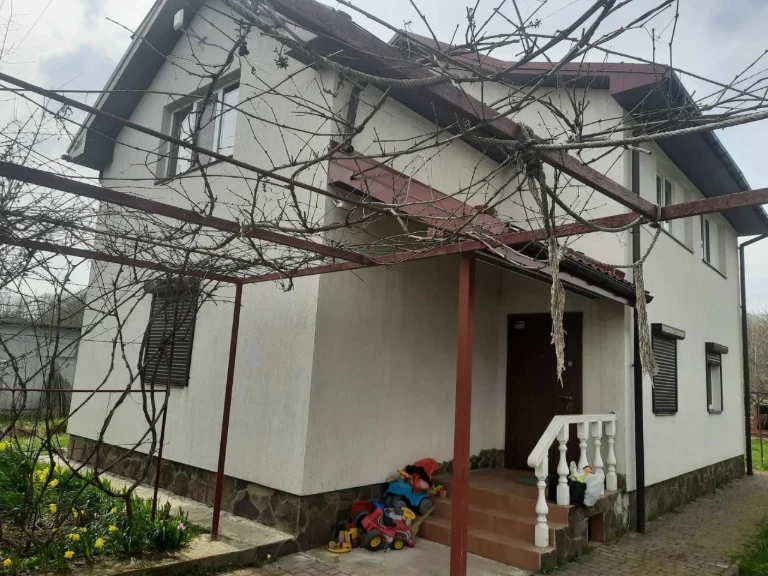 House in Dem'yanoho Laz, Ivano-Frankivsk – $96,000