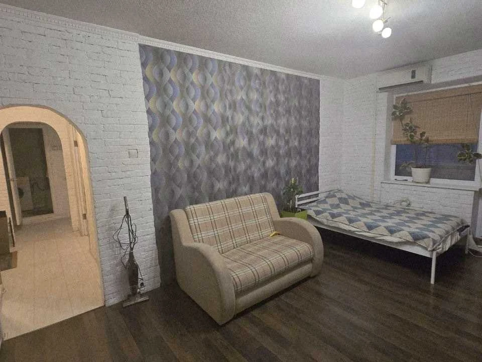 Квартира. Киев, улица Ревуцкого