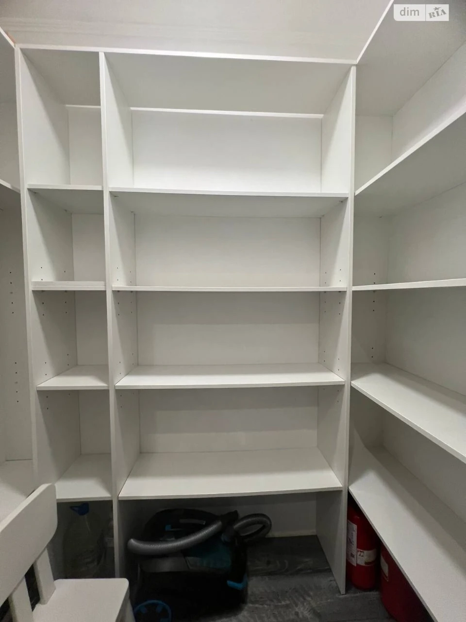 Long-Term Rental Apartment, Teremky-1