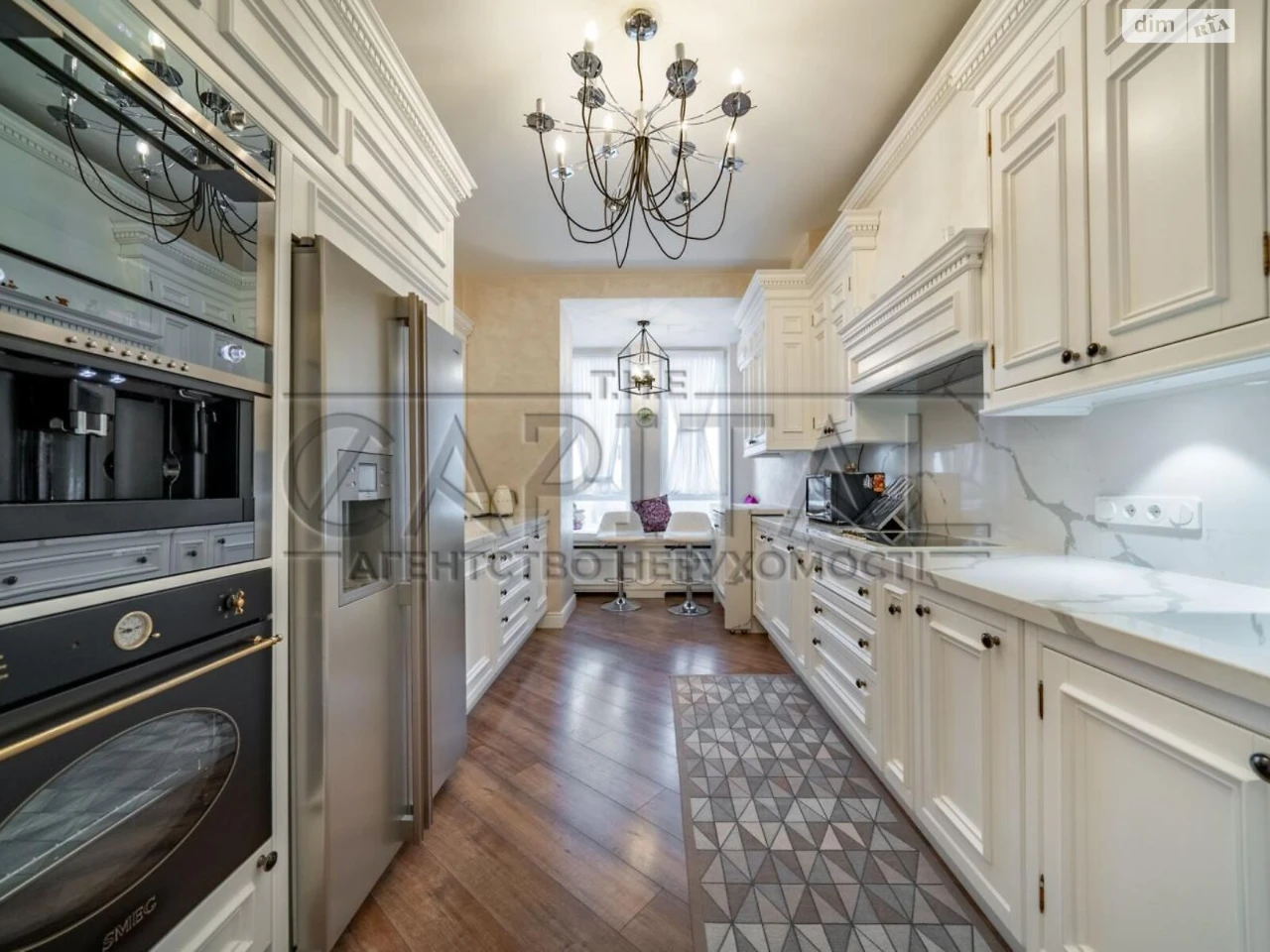 Long-Term Rental - Luxurious Apartment in Chernaya Hora