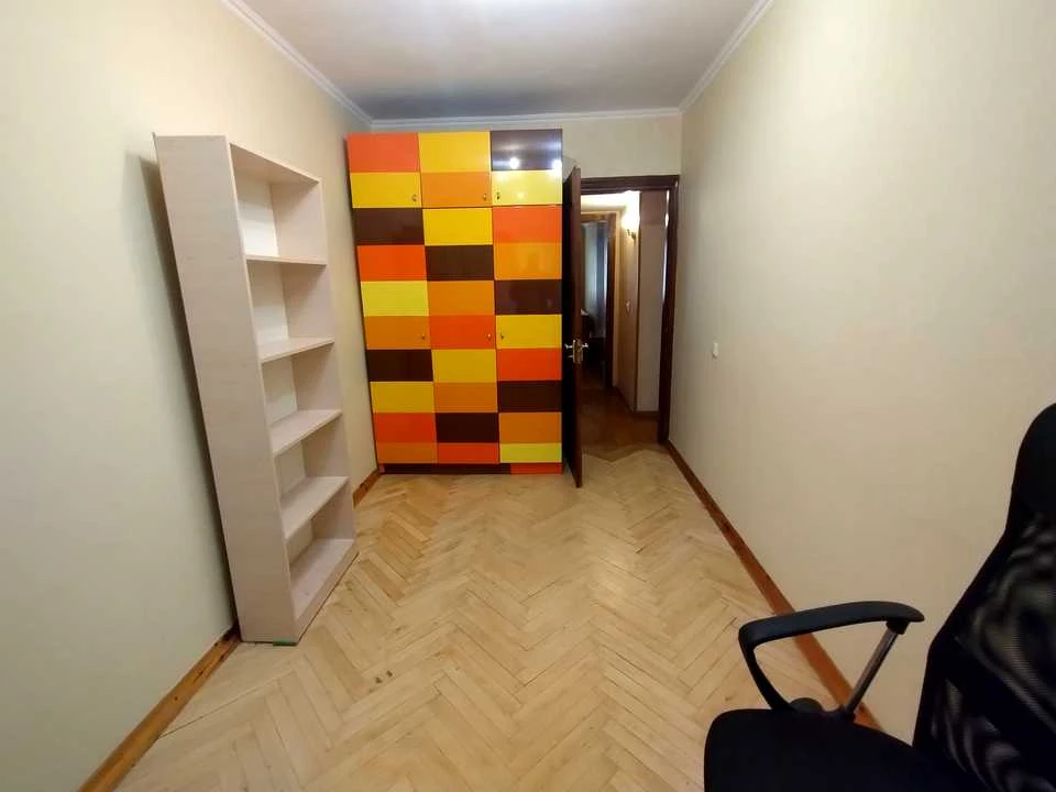 Квартира. Киев, Мечникова улица