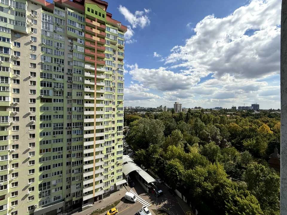 Квартира. Київ, Михайла Донця вул.